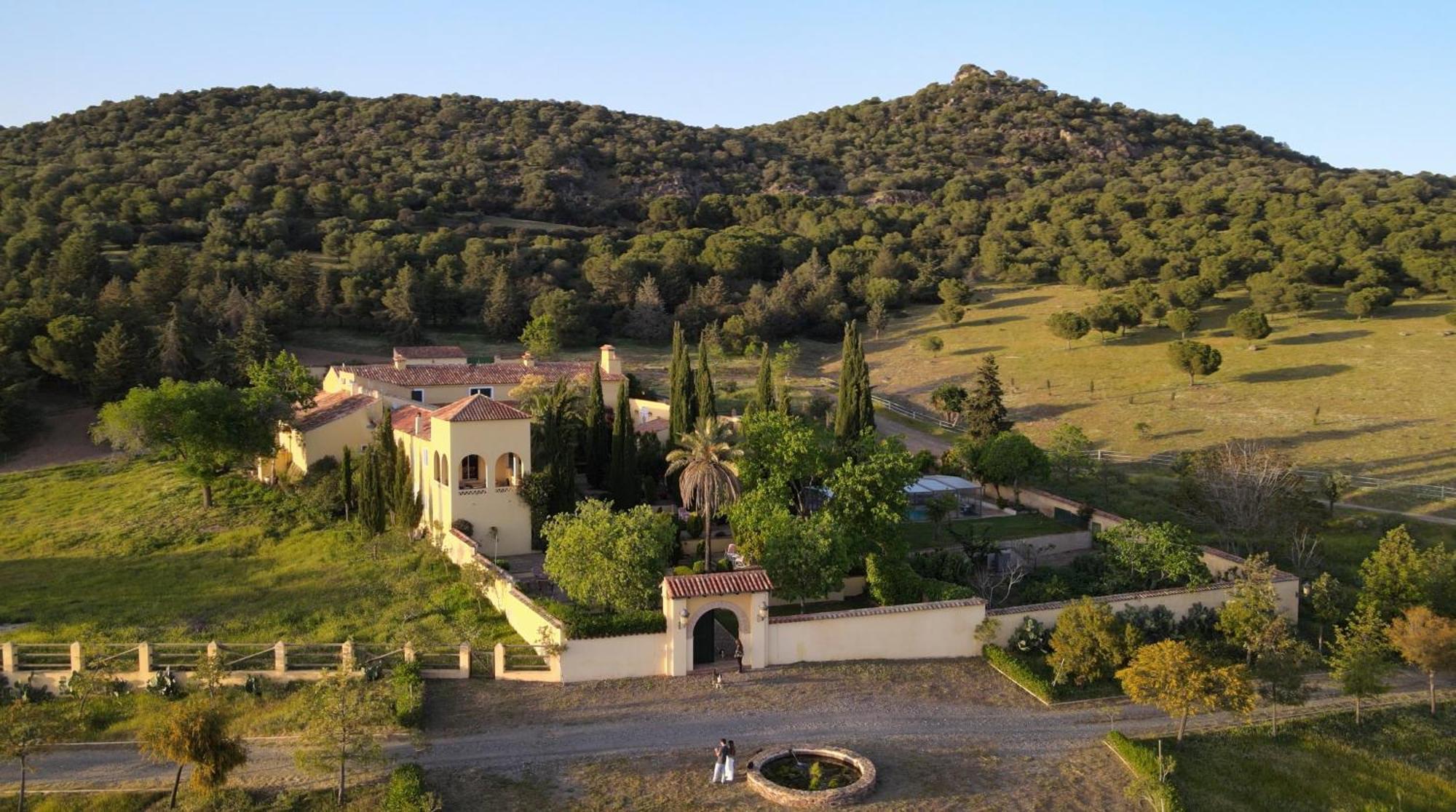 סנטה אלנה Finca La Alcolehuela En Parque Natural De Despenaperros מראה חיצוני תמונה